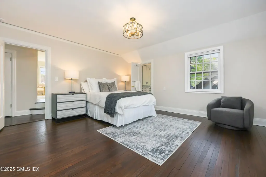 21 Calhoun Drive Greenwich CT 06831