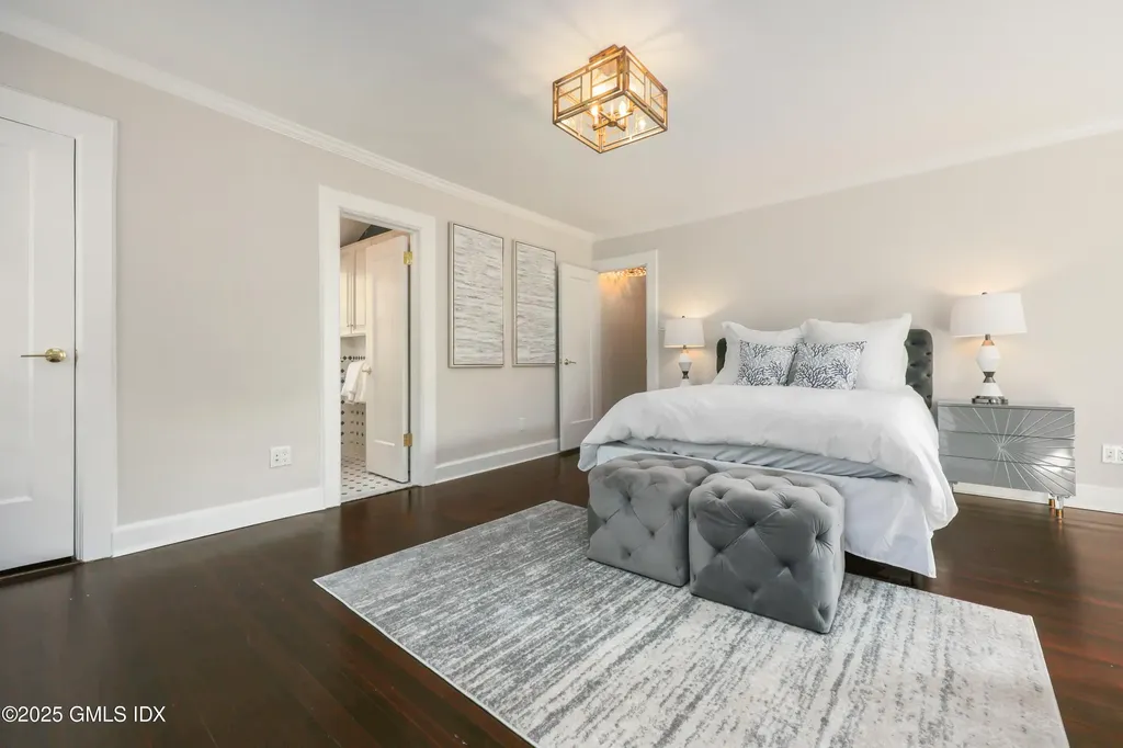 21 Calhoun Drive Greenwich CT 06831