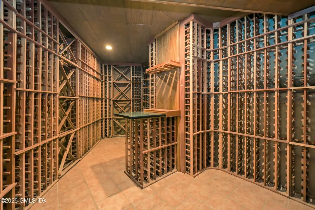 21 Calhoun Drive Greenwich CT 06831