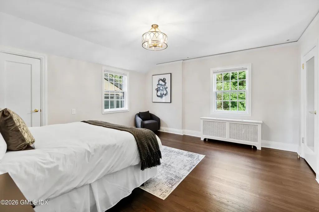 21 Calhoun Drive Greenwich CT 06831