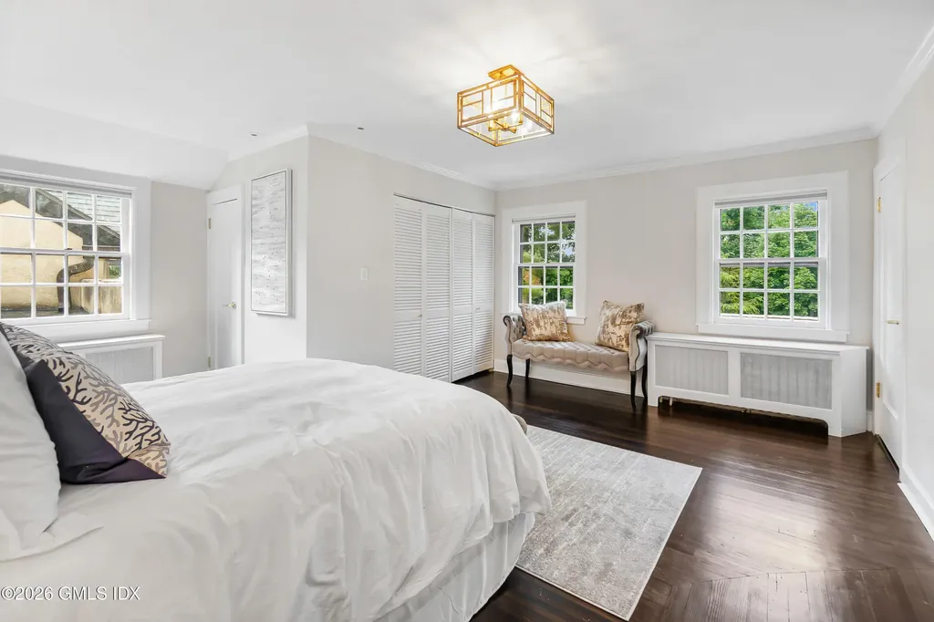 21 Calhoun Drive Greenwich CT 06831