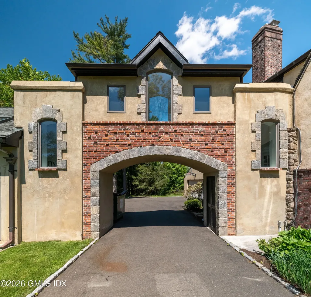 21 Calhoun Drive Greenwich CT 06831