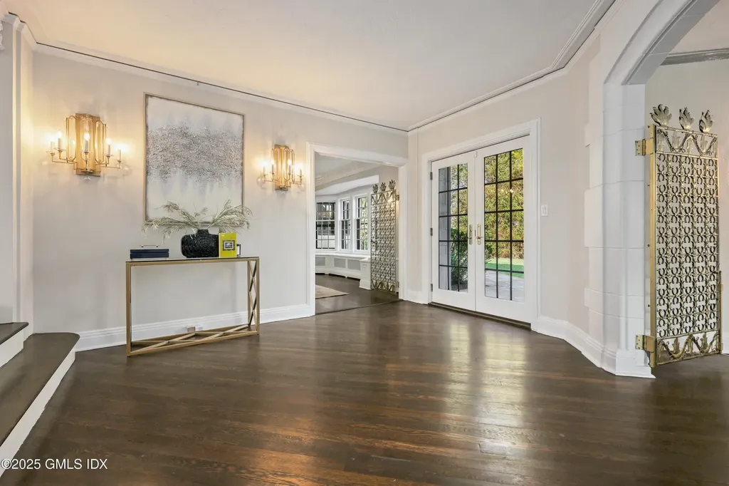 21 Calhoun Drive Greenwich CT 06831