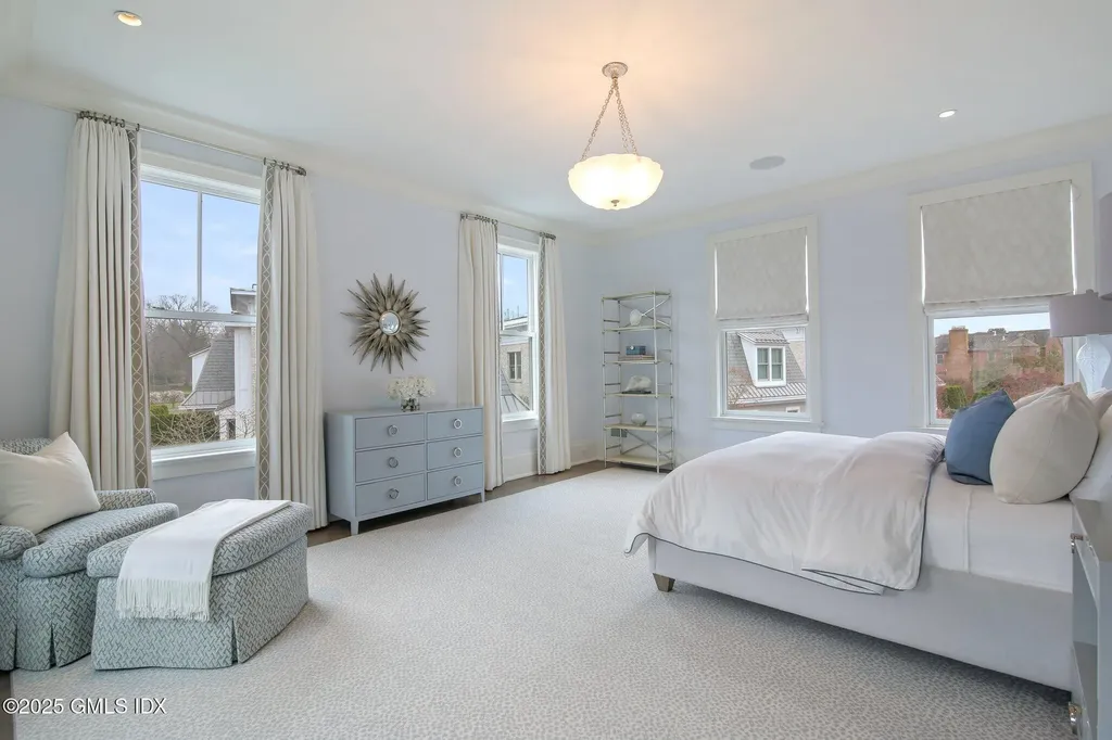 2 Oneida Drive Greenwich CT 06830