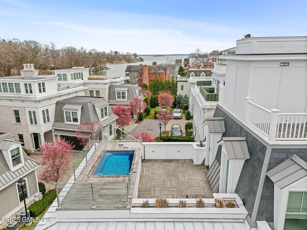 2 Oneida Drive Greenwich CT 06830