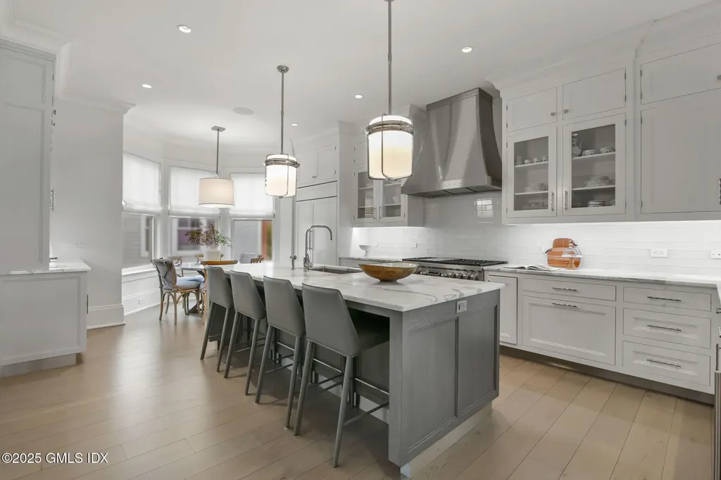 2 Oneida Drive Greenwich CT 06830