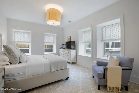 2 Oneida Drive Greenwich CT 06830