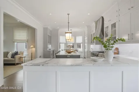 2 Oneida Drive Greenwich CT 06830