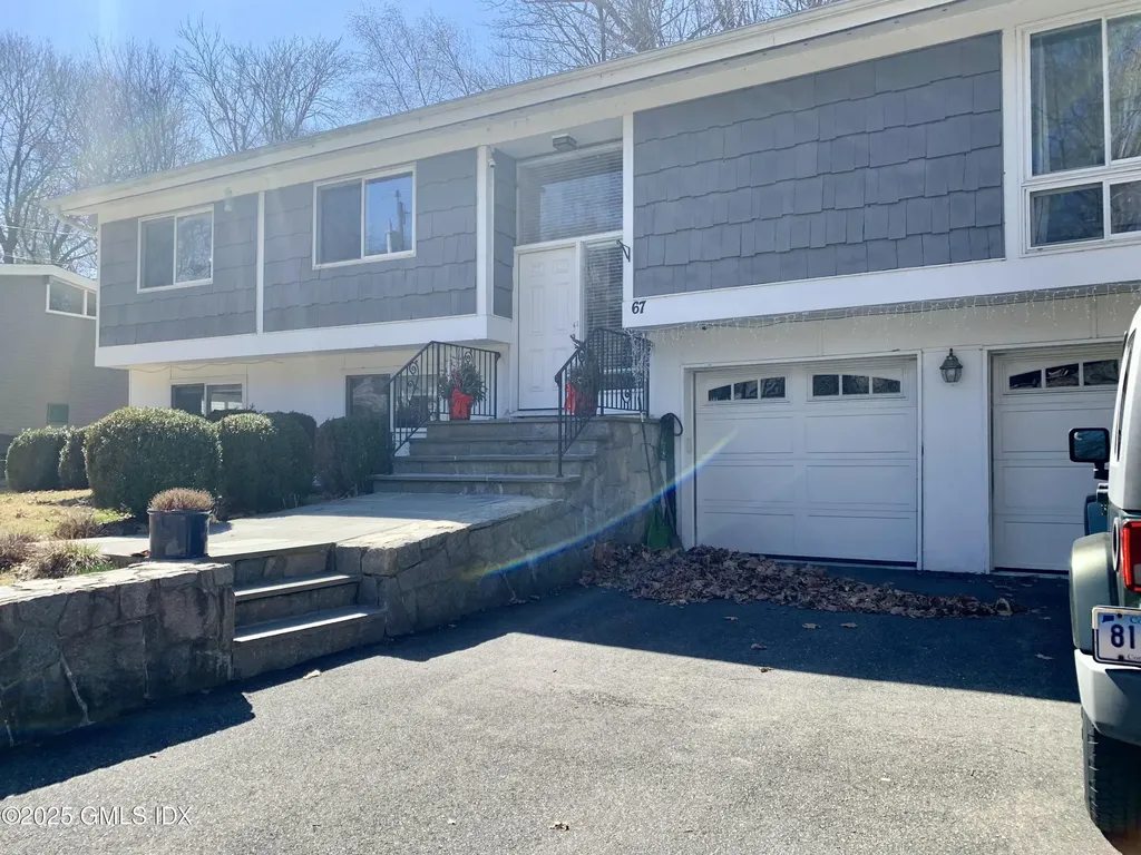 67 Florence Road Riverside CT 06878