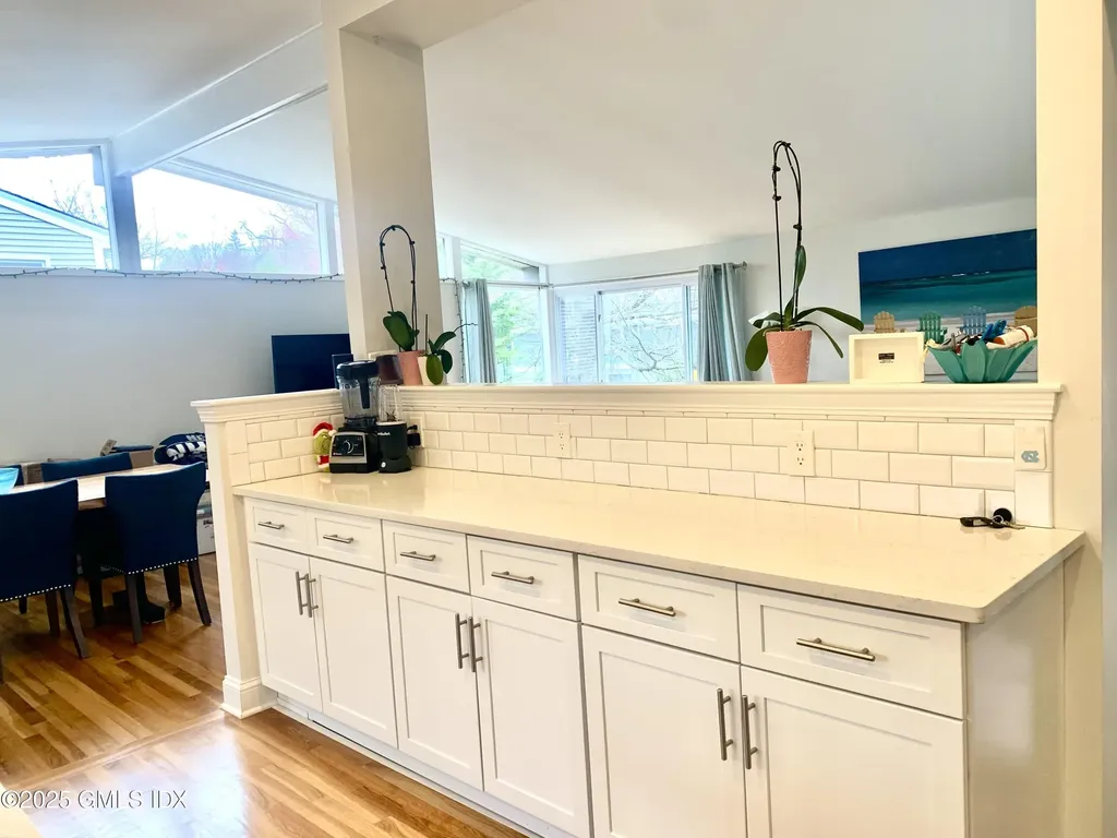 67 Florence Road Riverside CT 06878