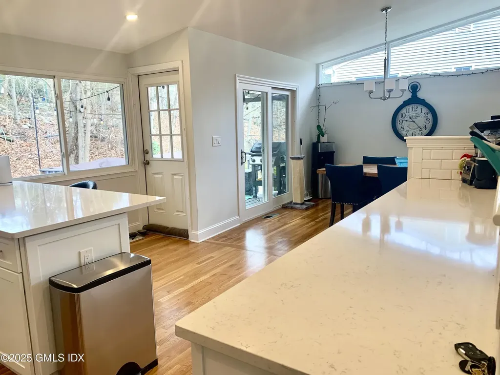 67 Florence Road Riverside CT 06878