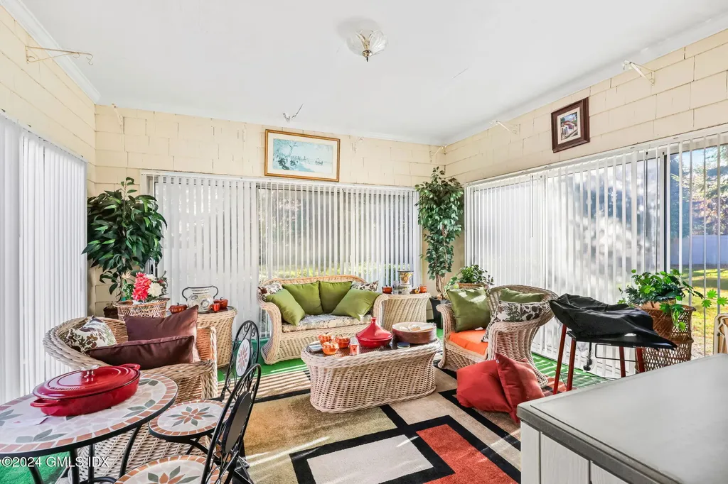 477 Lake Avenue Greenwich CT 06830