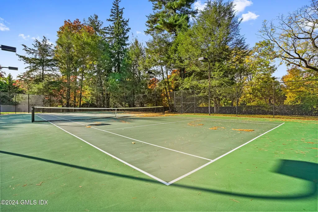 477 Lake Avenue Greenwich CT 06830