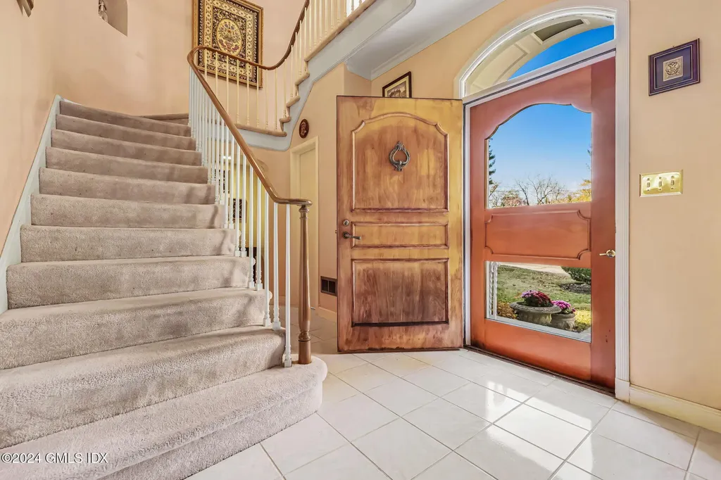 477 Lake Avenue Greenwich CT 06830