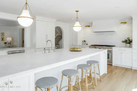 34 Sawmill Lane Greenwich CT 06830