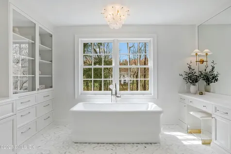 34 Sawmill Lane Greenwich CT 06830