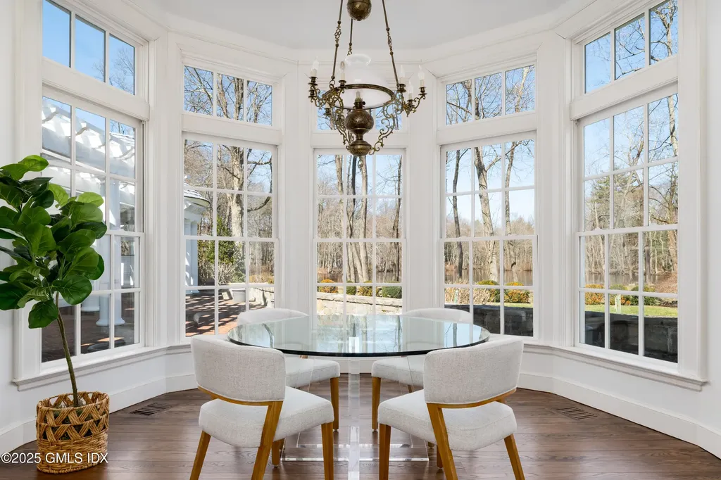 11 Conyers Farm Drive Greenwich CT 06831