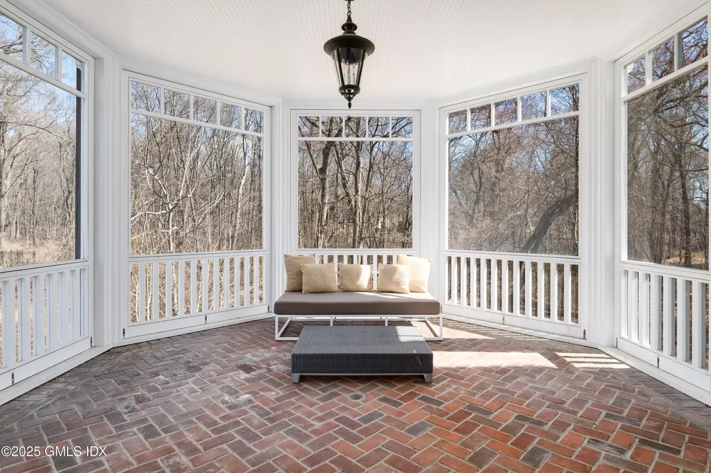 11 Conyers Farm Drive Greenwich CT 06831