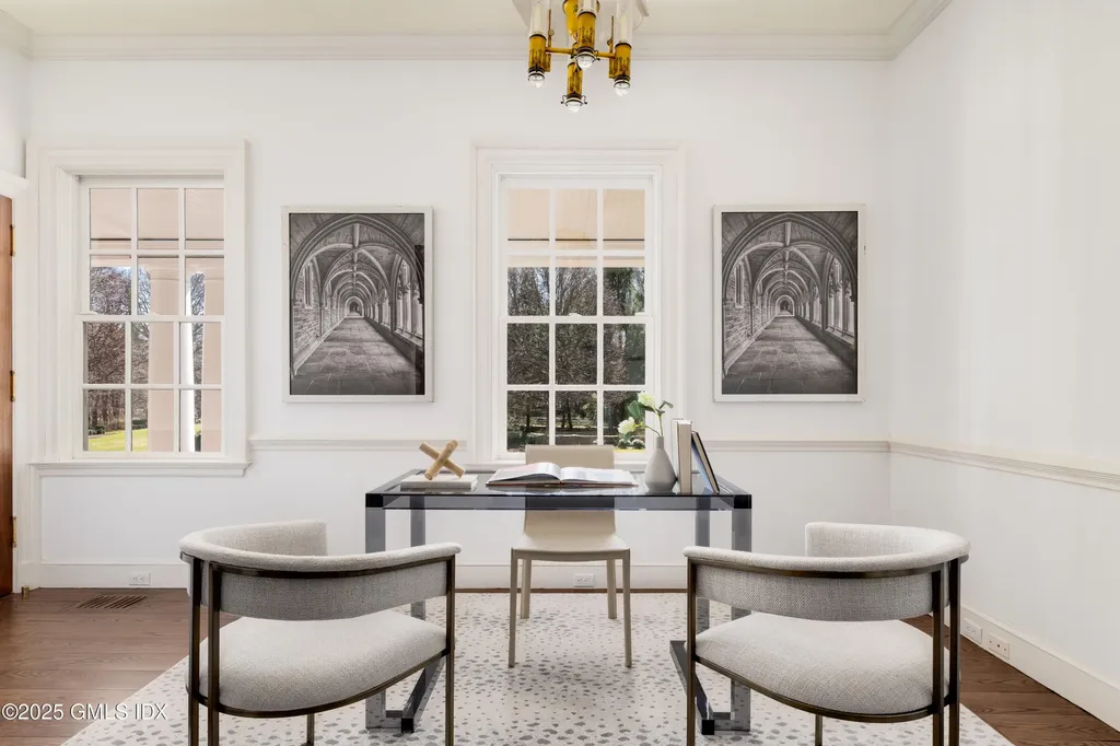 11 Conyers Farm Drive Greenwich CT 06831