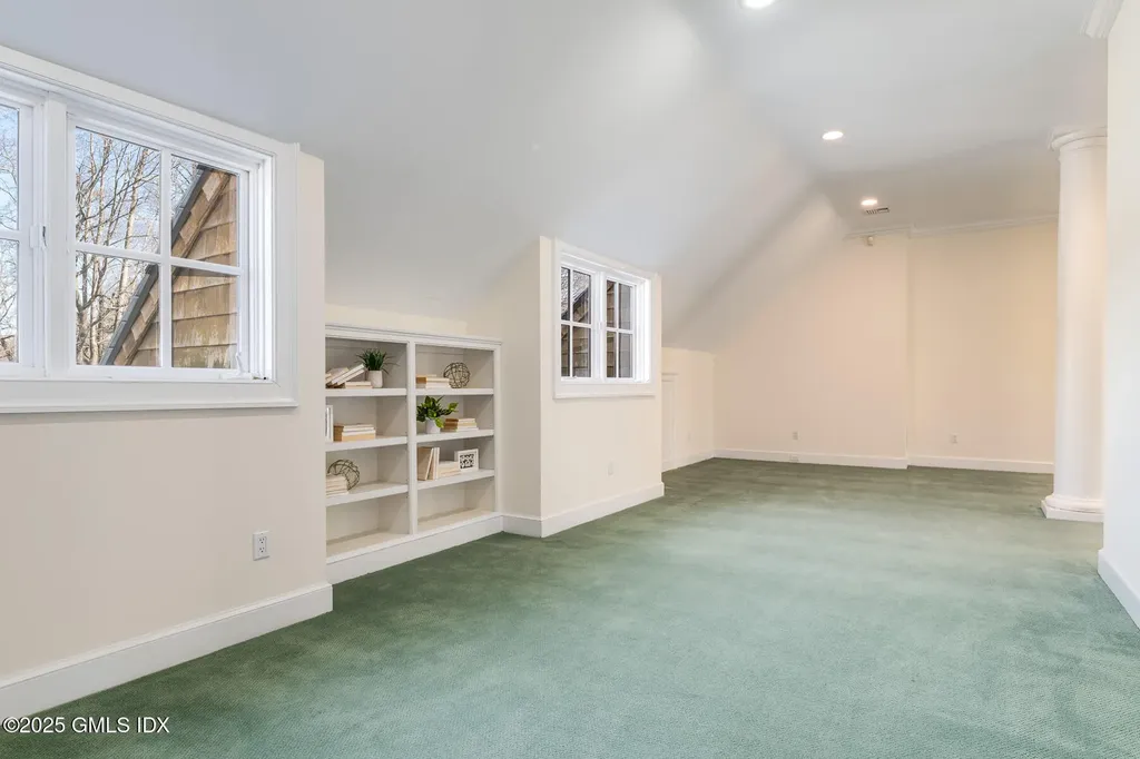 11 Conyers Farm Drive Greenwich CT 06831