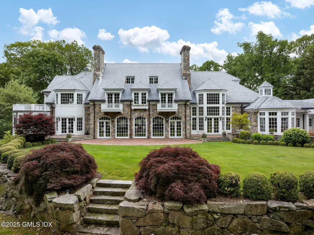 11 Conyers Farm Drive Greenwich CT 06831