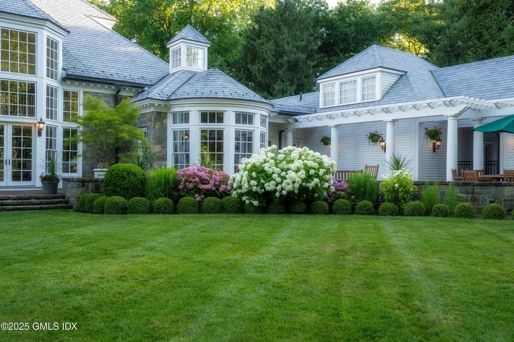 11 Conyers Farm Drive Greenwich CT 06831