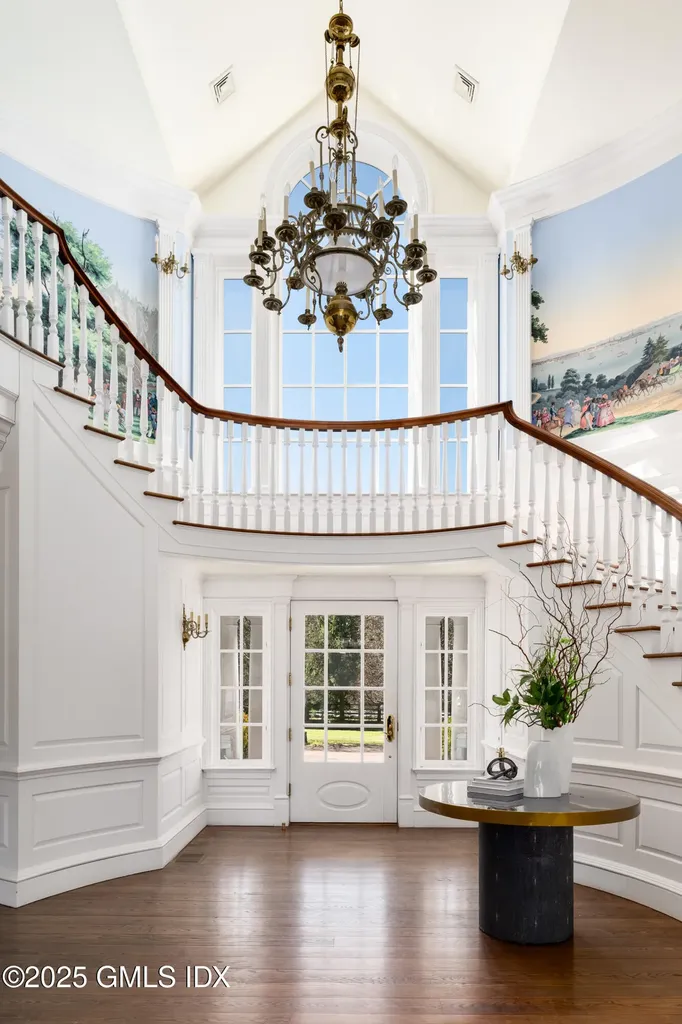 11 Conyers Farm Drive Greenwich CT 06831