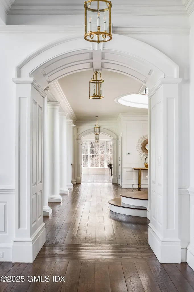 11 Conyers Farm Drive Greenwich CT 06831