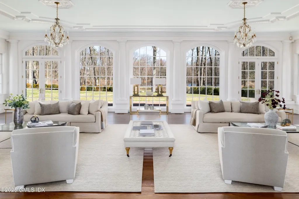 11 Conyers Farm Drive Greenwich CT 06831