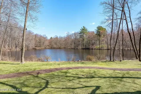 11 Conyers Farm Drive Greenwich CT 06831