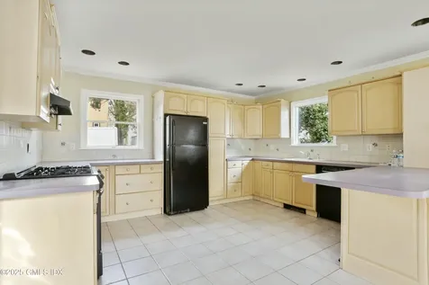 66.5 Prospect Street Greenwich CT 06830