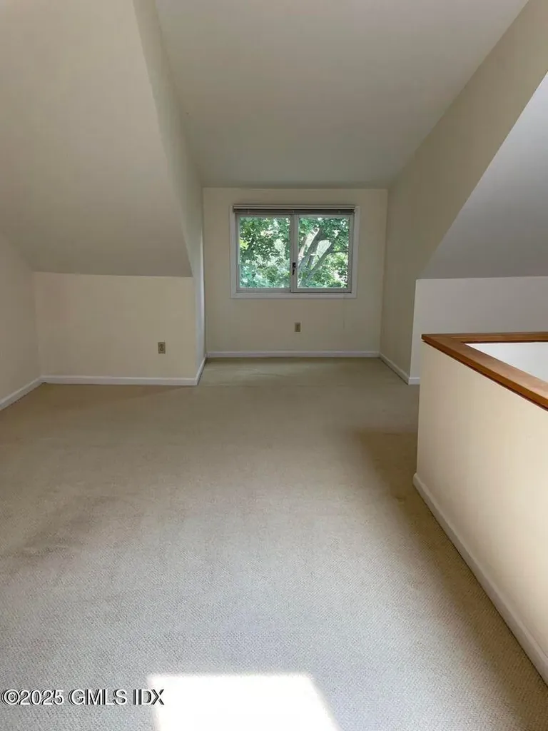 5 Glen Street Greenwich CT 06830