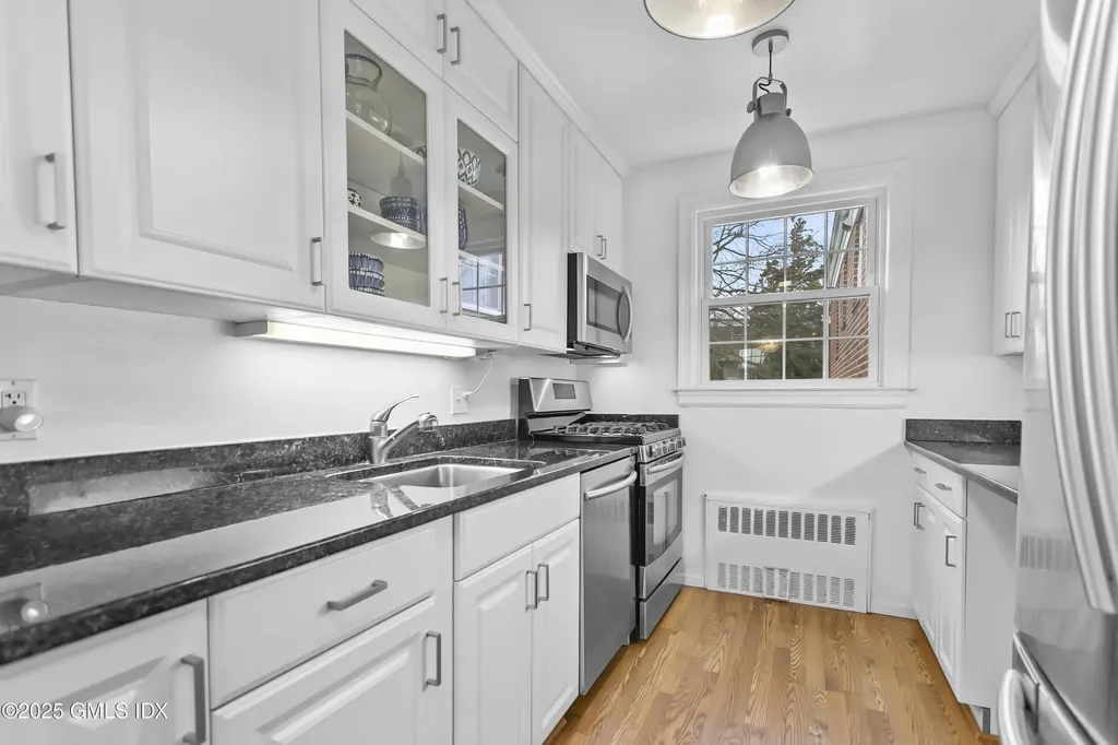 31 Putnam Park Greenwich CT 06830