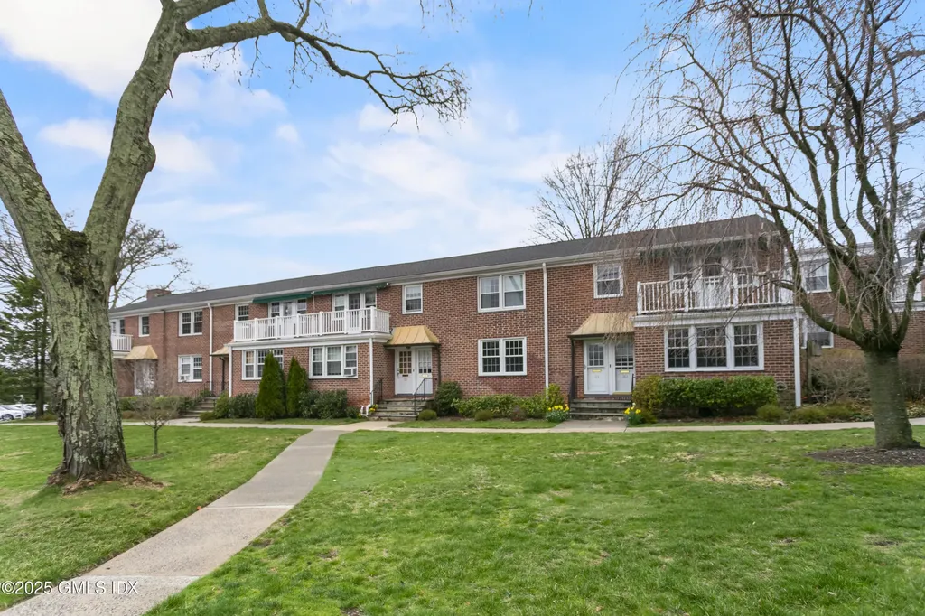 31 Putnam Park Greenwich CT 06830