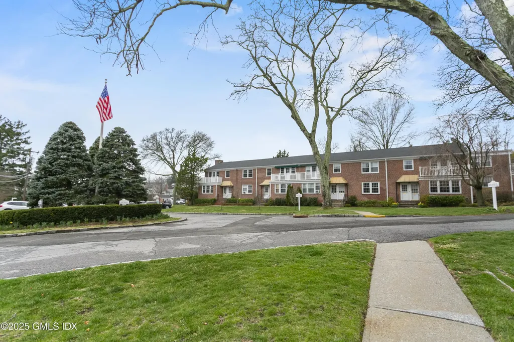 31 Putnam Park Greenwich CT 06830