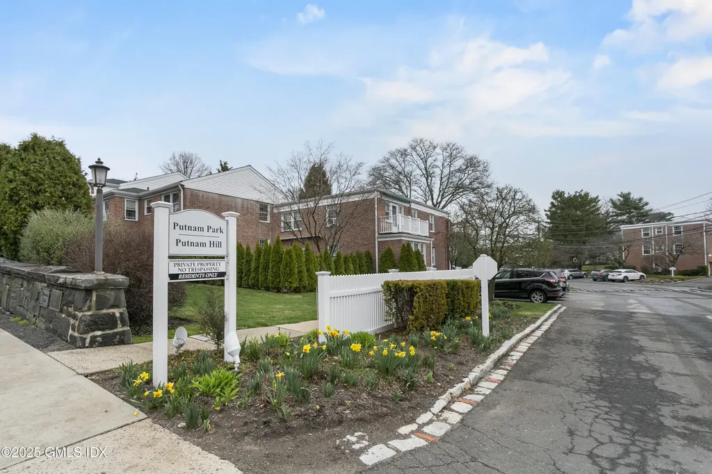31 Putnam Park Greenwich CT 06830