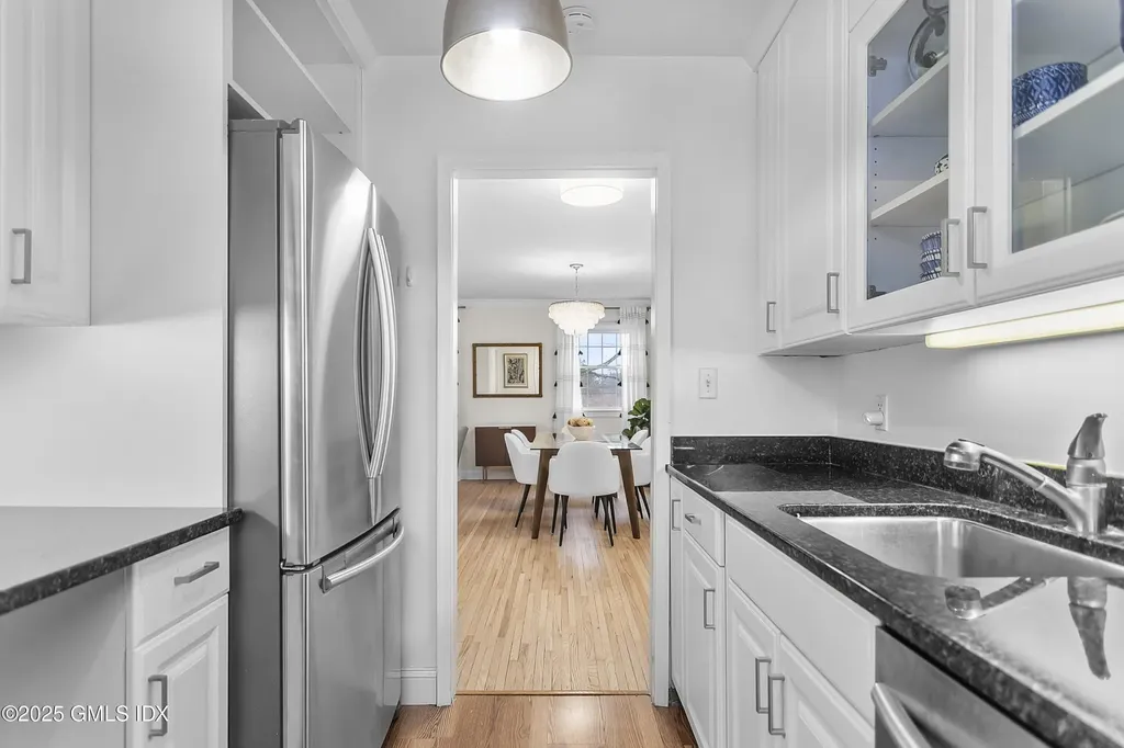 31 Putnam Park Greenwich CT 06830