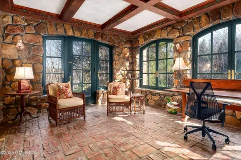 118 John Street Greenwich CT 06831