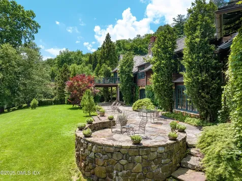 118 John Street Greenwich CT 06831