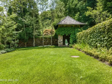 118 John Street Greenwich CT 06831