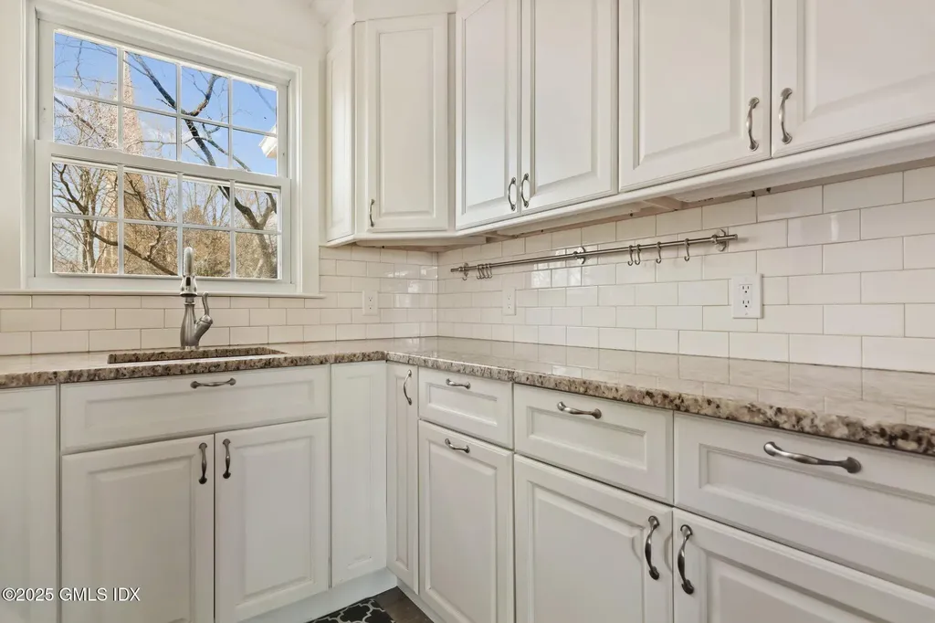 19 Putnam Park Greenwich CT 06830