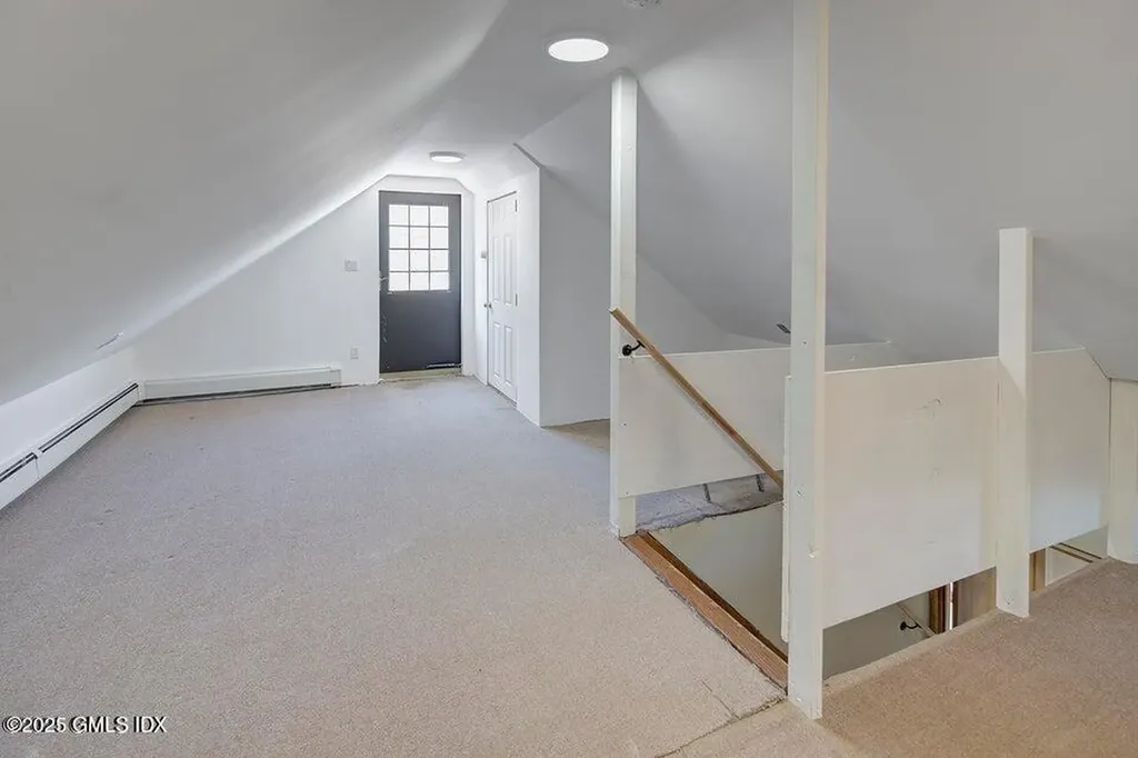 240 Pemberwick Road Greenwich CT 06831