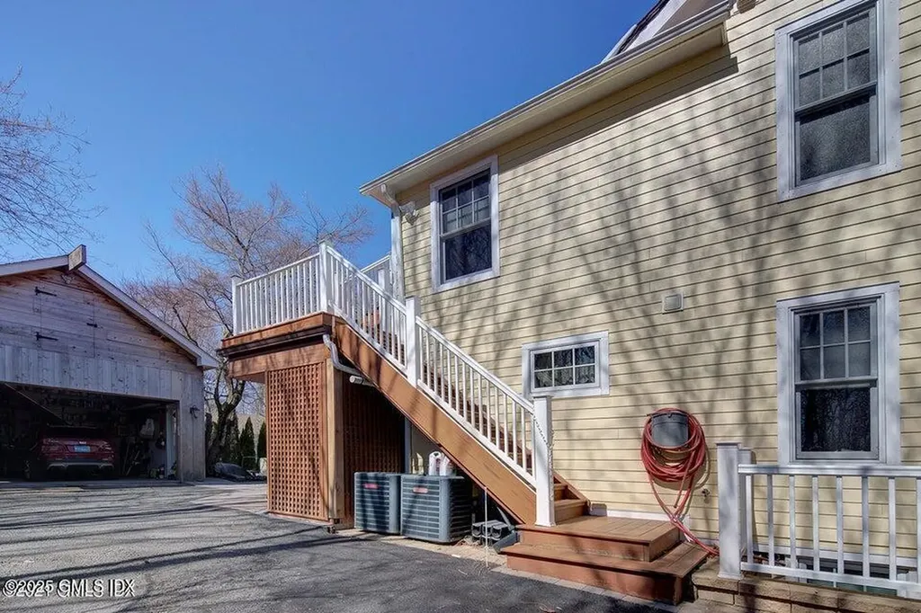 240 Pemberwick Road Greenwich CT 06831