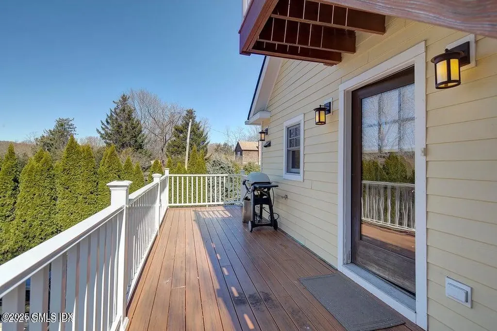 240 Pemberwick Road Greenwich CT 06831