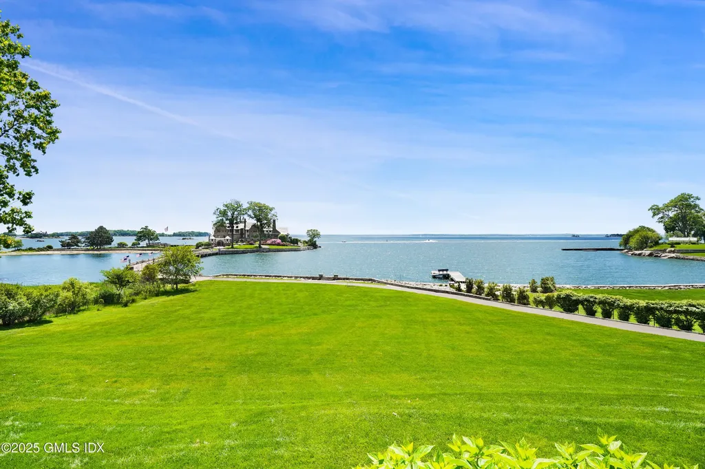 579 Indian Field Road Greenwich CT 06830