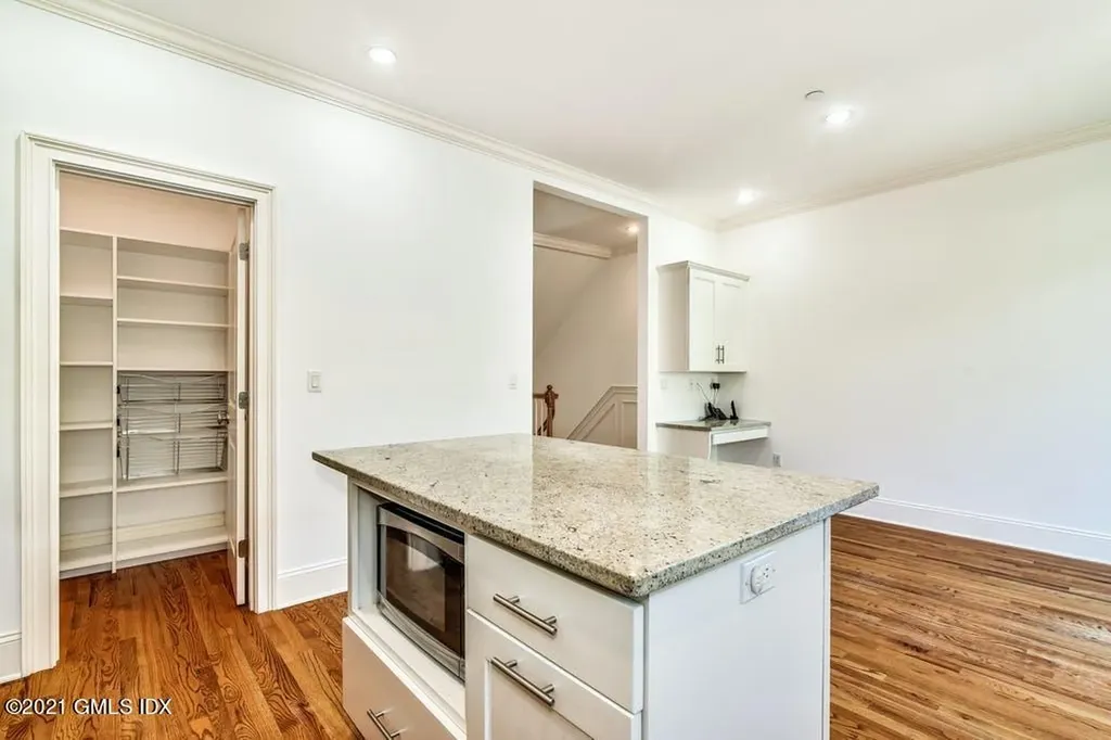 69 Riverdale Avenue Greenwich CT 06831