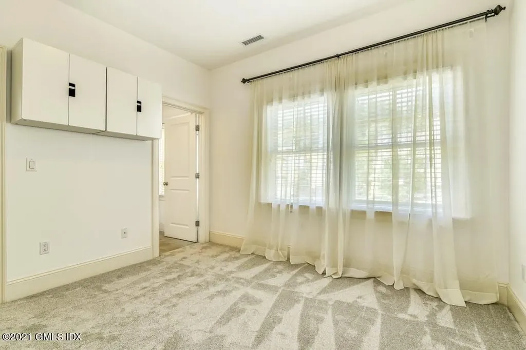 69 Riverdale Avenue Greenwich CT 06831