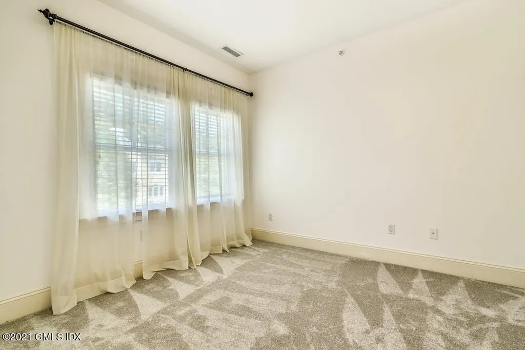 69 Riverdale Avenue Greenwich CT 06831