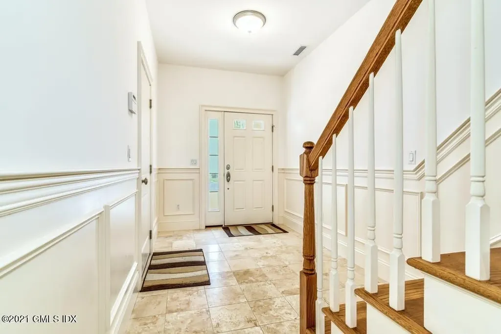 69 Riverdale Avenue Greenwich CT 06831