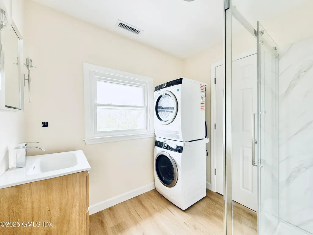 237 Hamilton Avenue Greenwich CT 06830